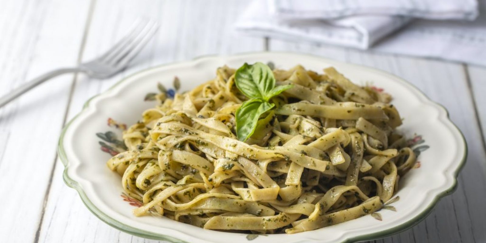 Tagliatelle pasta with cream and mushrooms, Fettuccine pasta.