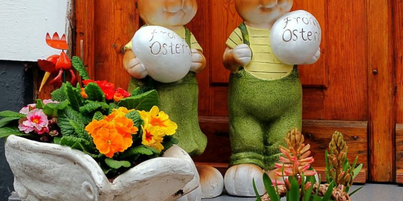 Ausgefallen Osterdeko Hauseingang