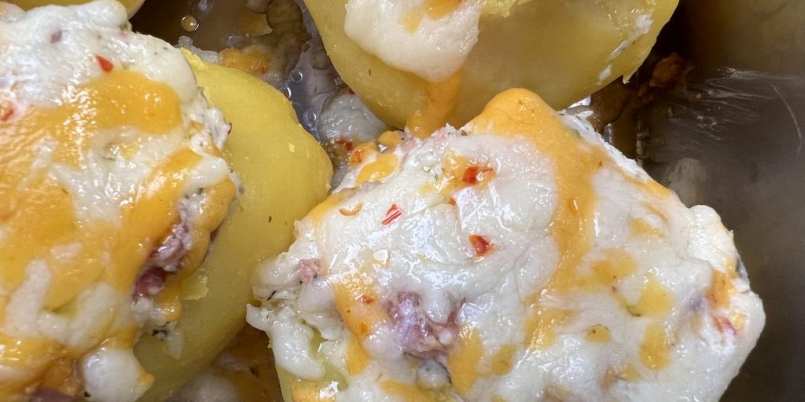 Gefüllte Kartoffel überbacken