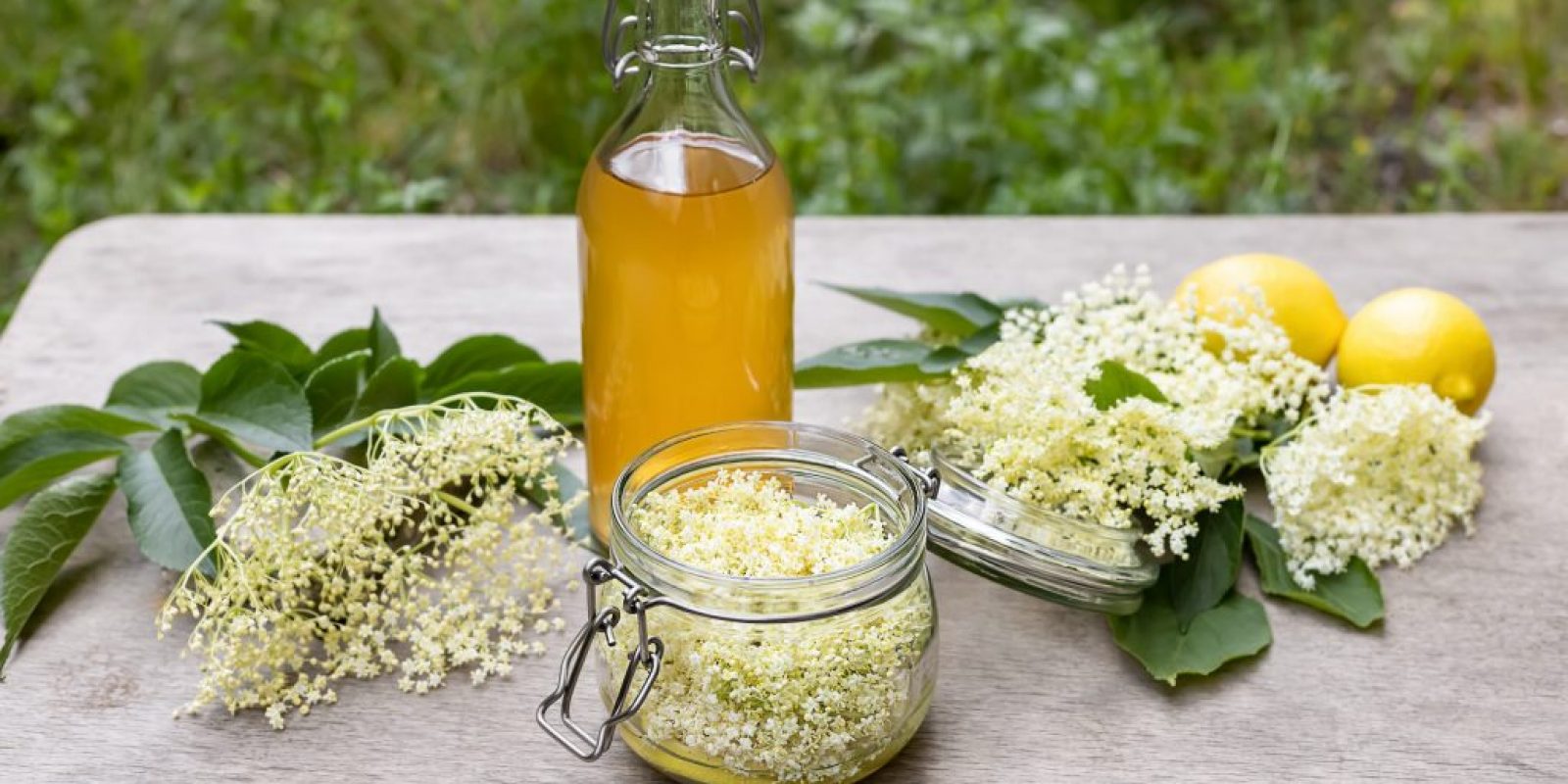 Holunderlimonade