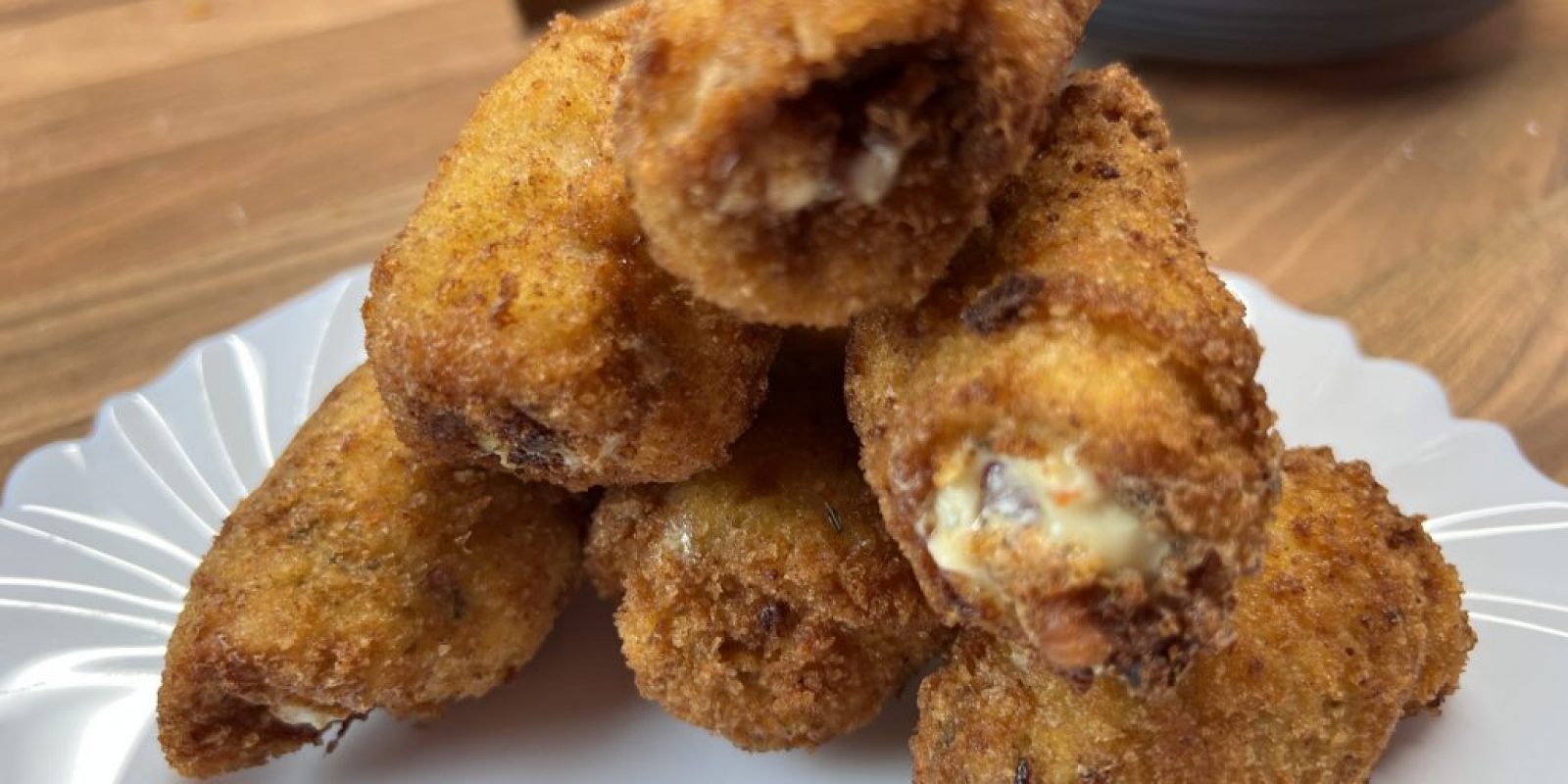 Schnitzelröllchen mit Schinken und Käse