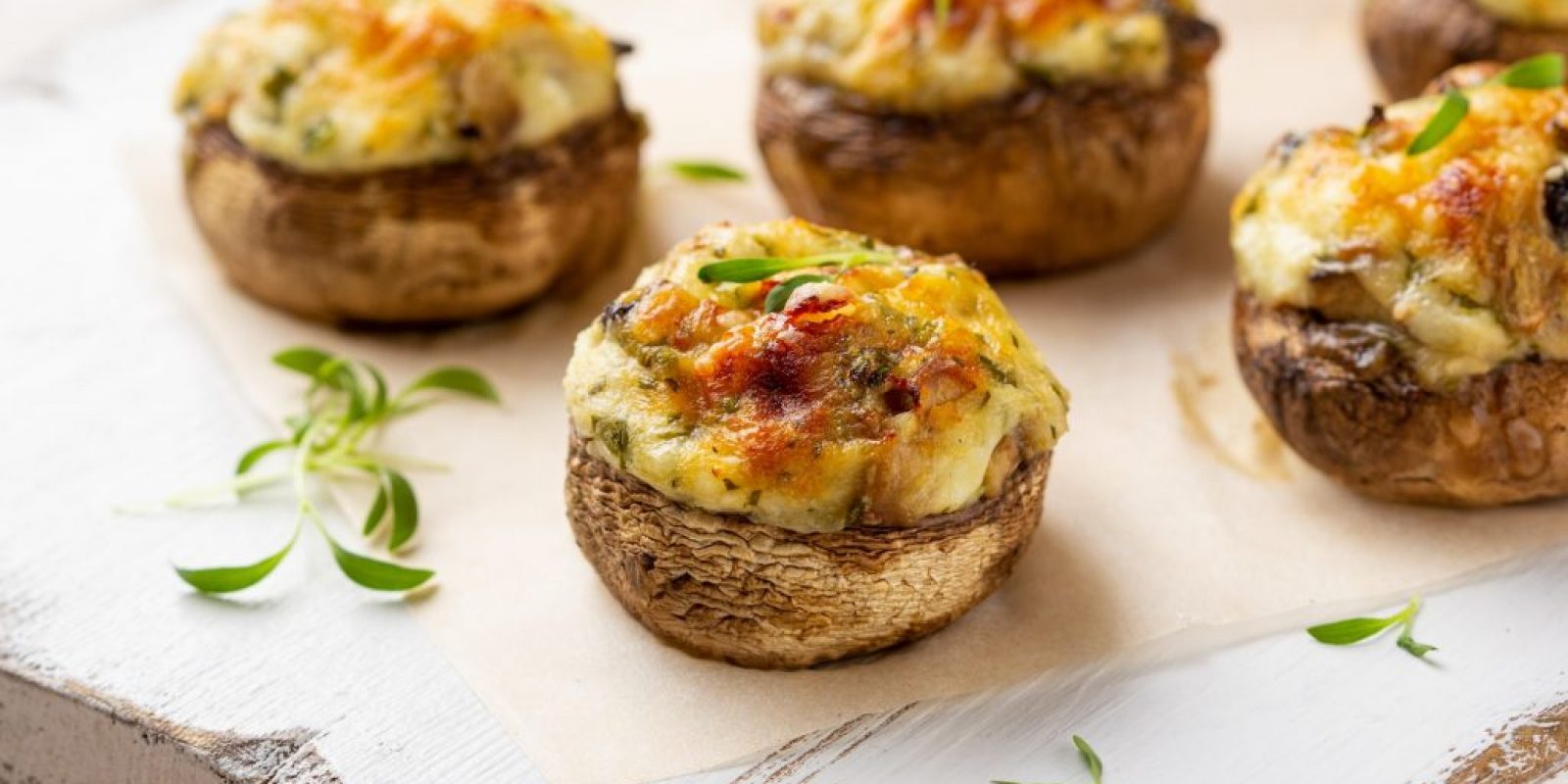 Gefüllte Champignons vom Grill