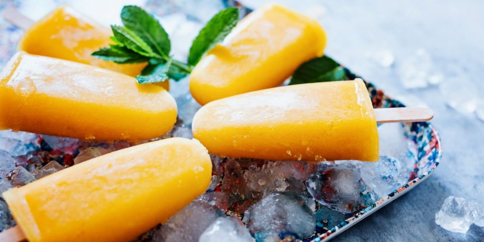 Mango-Bananen-Eis am Stiel