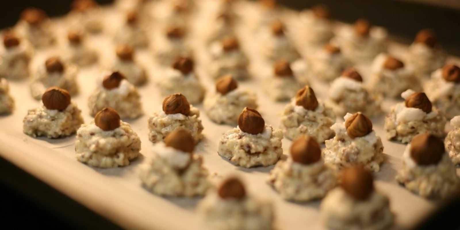 Haselnuss-Makronen