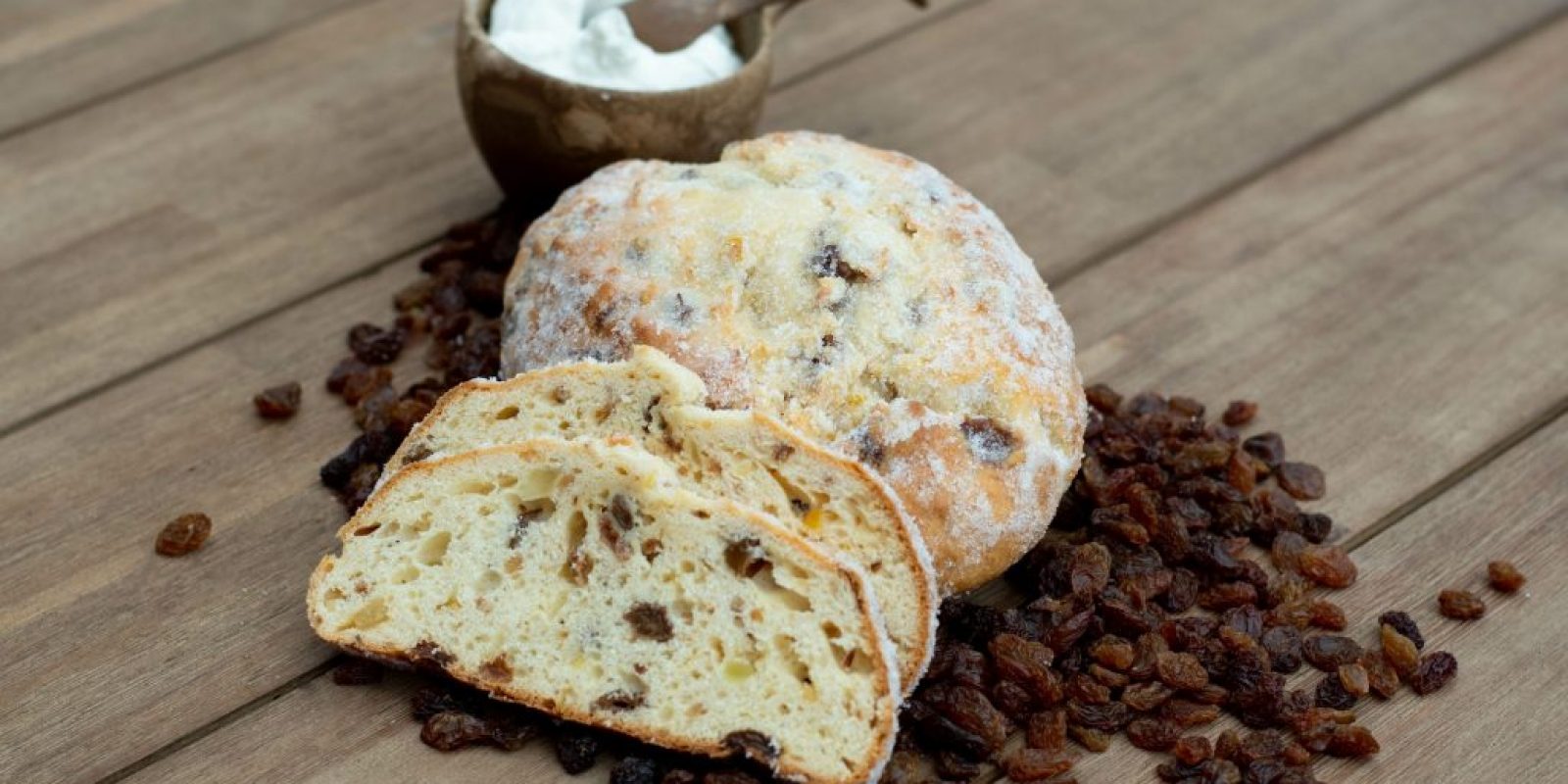 Quark Rosinen Stollen Rezept