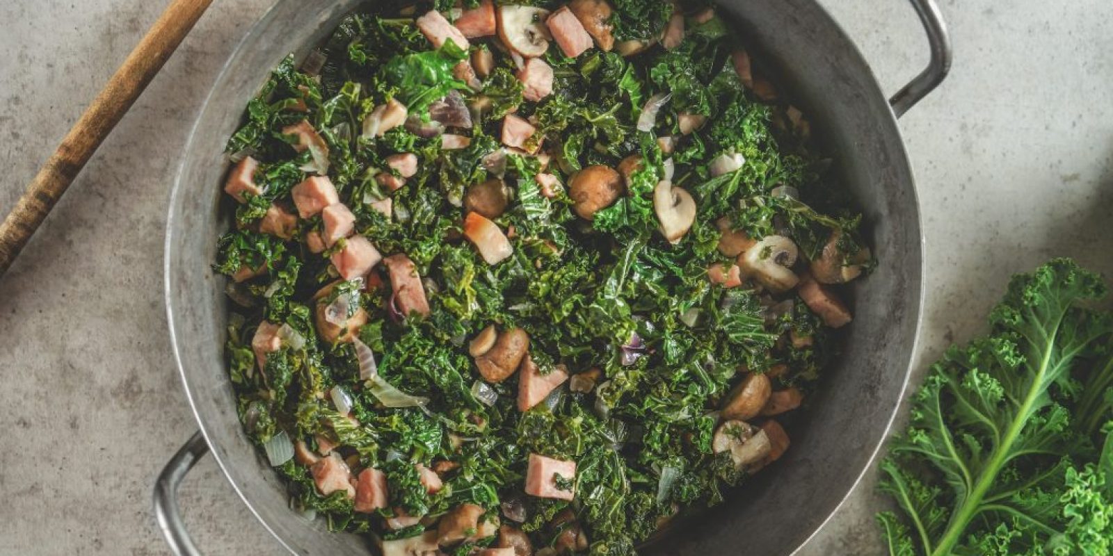 Geschmorter Grünkohl mit Pilzen