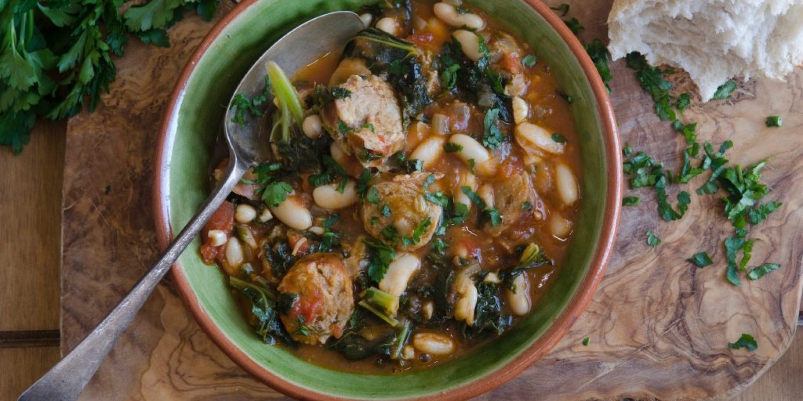 Wurst-, Bohnen- und Grünkohleintopf