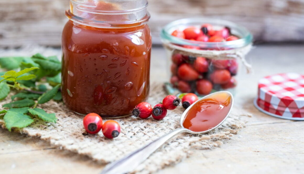 Hagebuttenmarmelade wie früher
